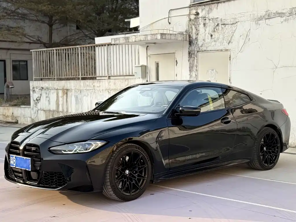 BMW M4 2022