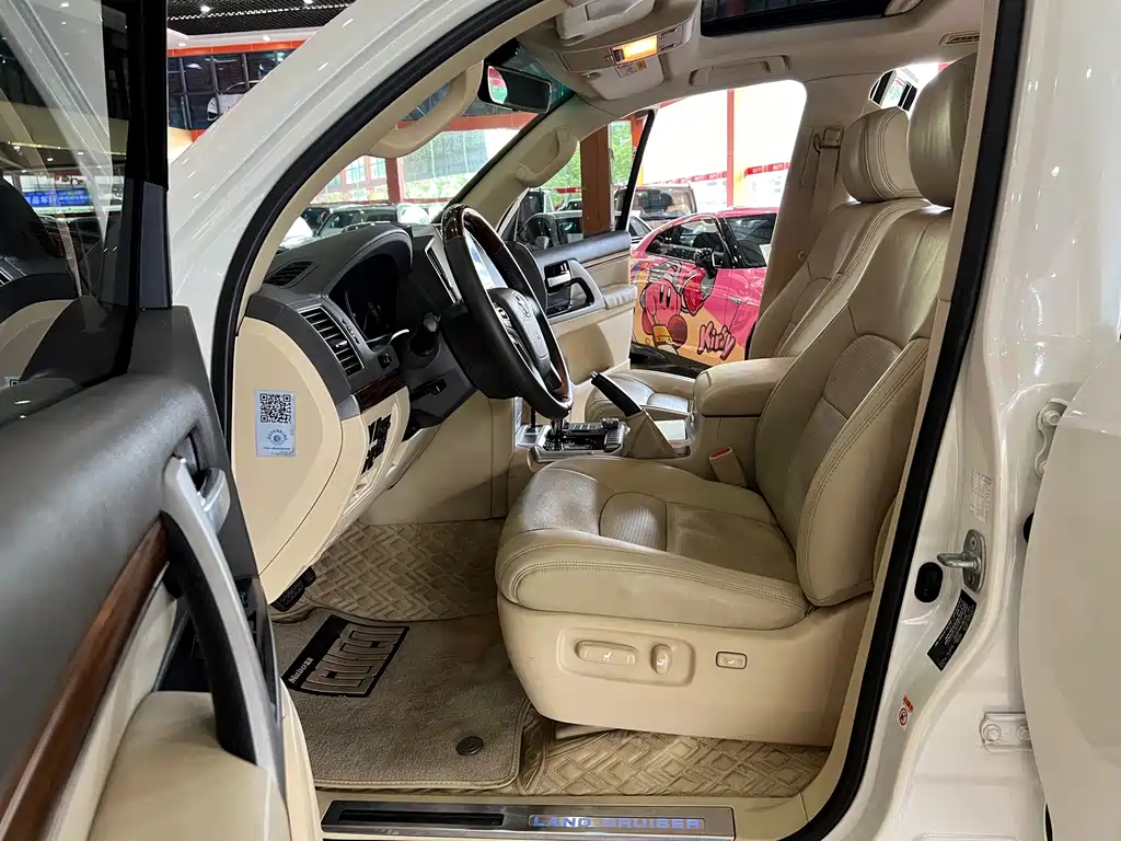 Toyota Land Cruiser — миниатюра 7