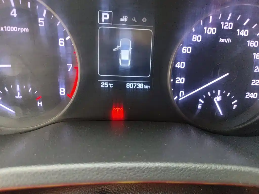 Hyundai Elantra — миниатюра 5