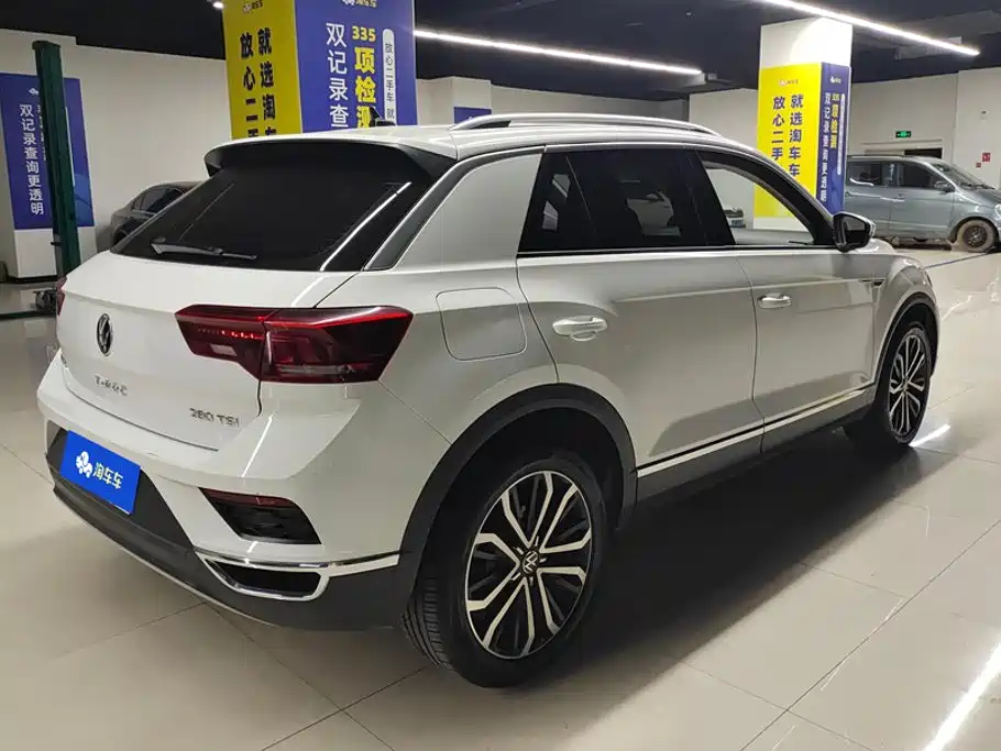 Volkswagen T-Roc — миниатюра 3
