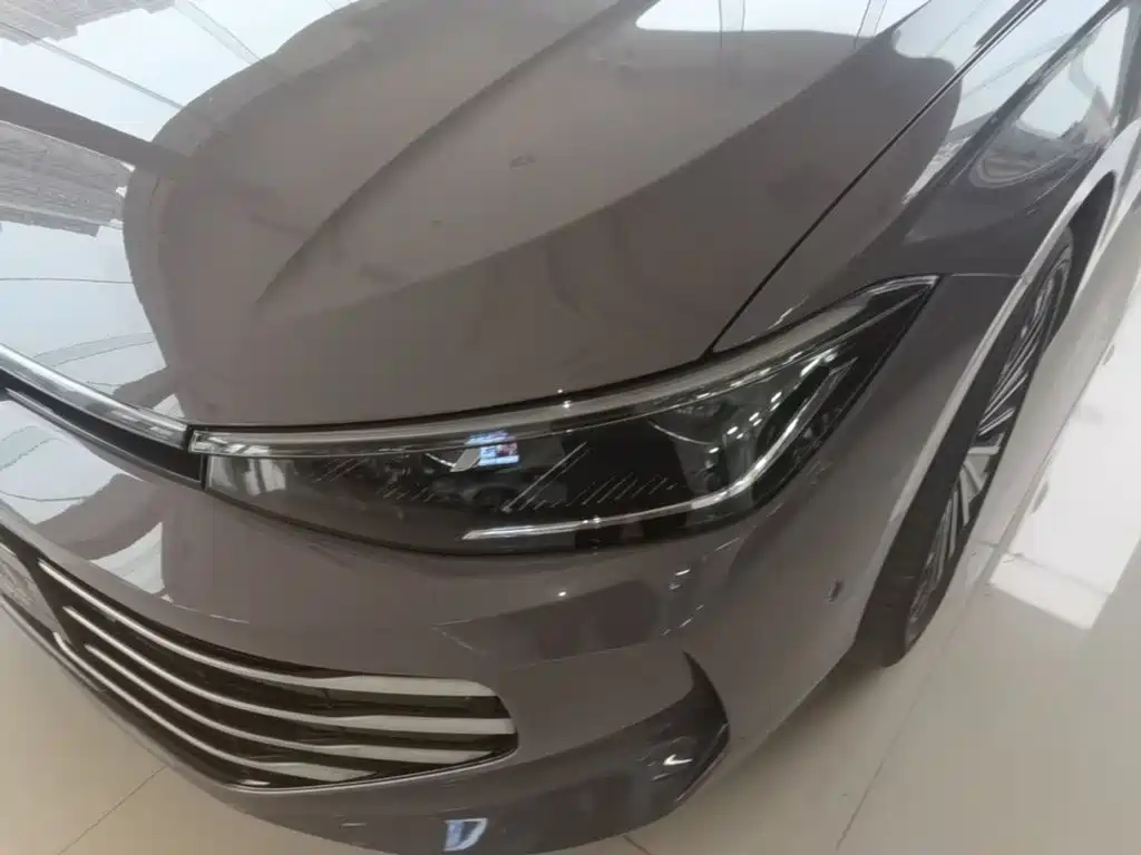 Volkswagen Passat — миниатюра 24