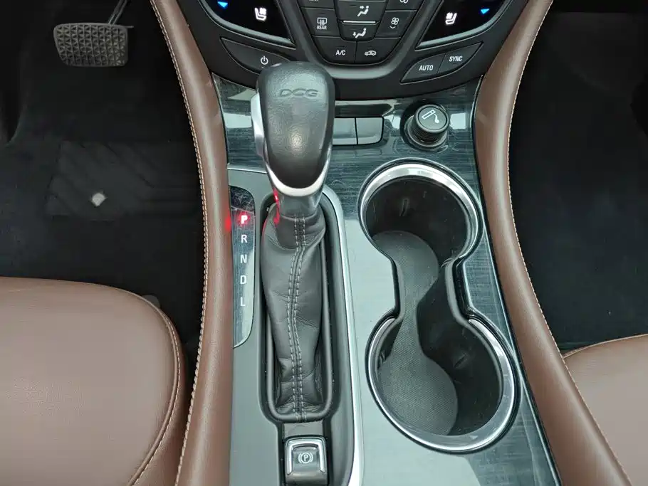 Buick Envision Plus — миниатюра 16