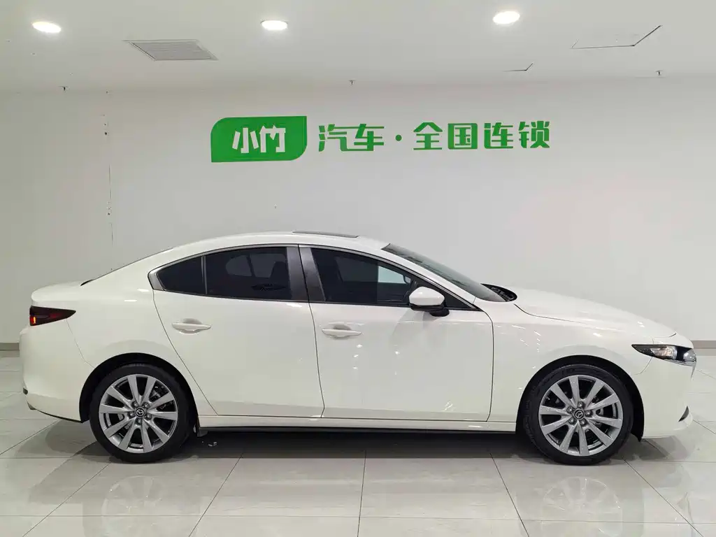 MAZDA 3 ANGKESAILA
