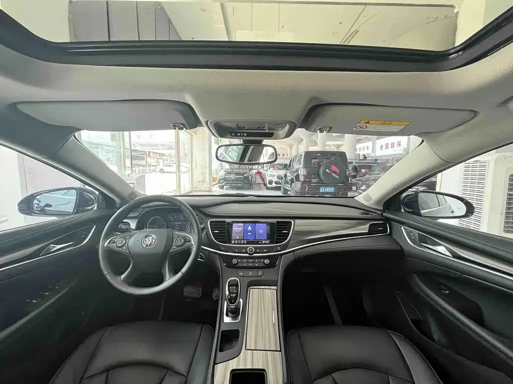 Buick LaCrosse — миниатюра 12