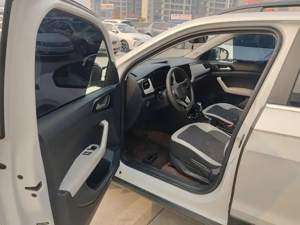 Volkswagen Tharu — миниатюра 16