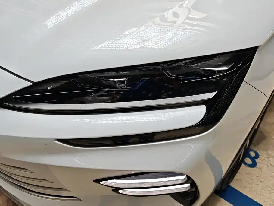 BYD PLUS New Energy — миниатюра 5