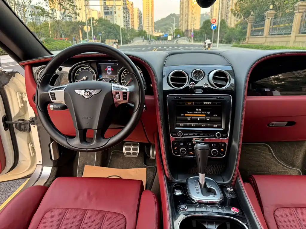 Bentley Continental — миниатюра 12