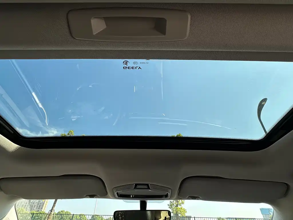 Geely Emgrand - фото 13