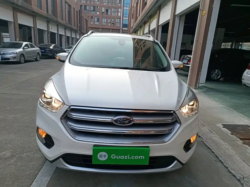 Ford Kuga — миниатюра 3