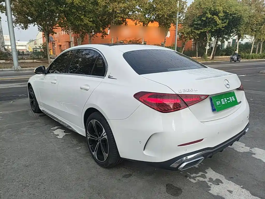 Mercedes-Benz C-Class — миниатюра 5