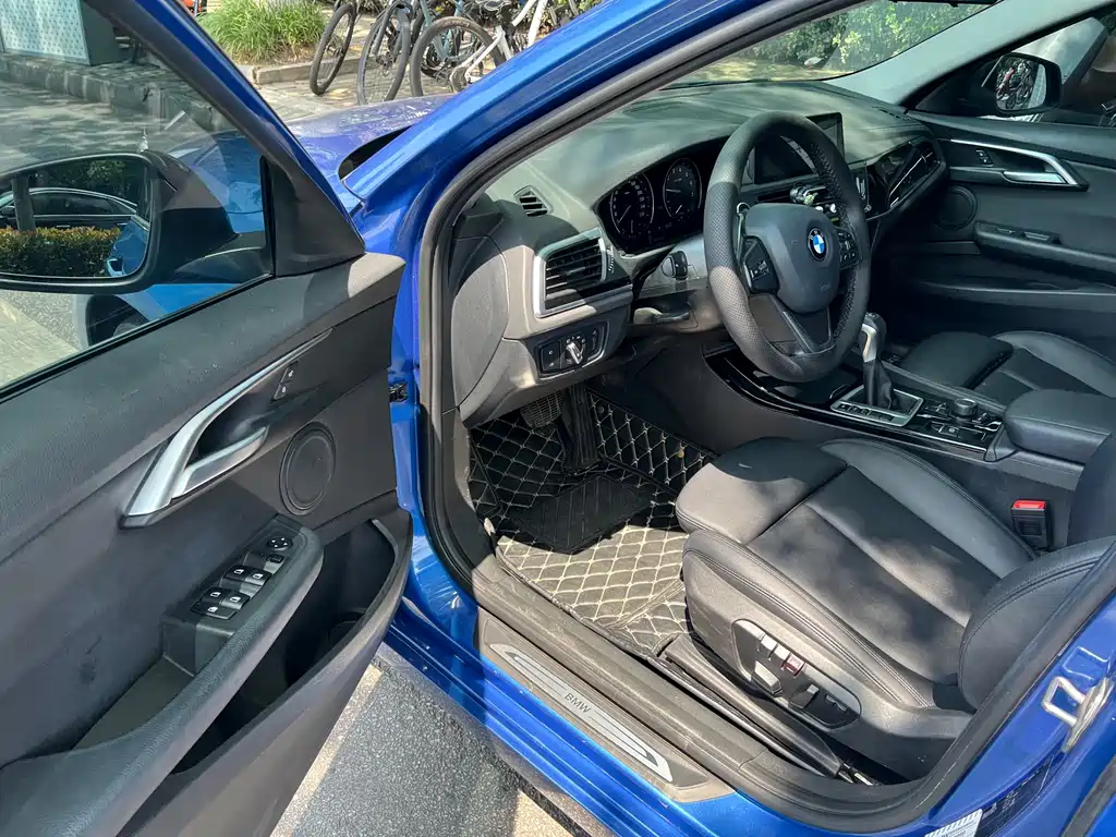 BMW 1 Series — миниатюра 8