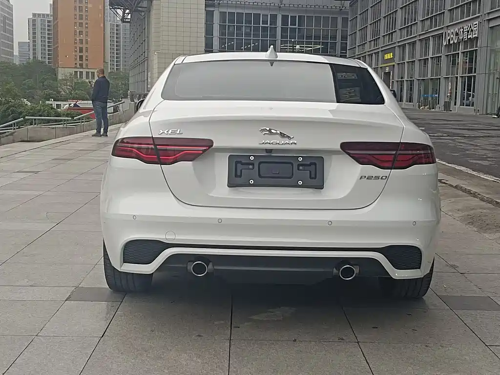 Jaguar XEL 2024 2.0T 250PS R-DYNAMIC S Sport