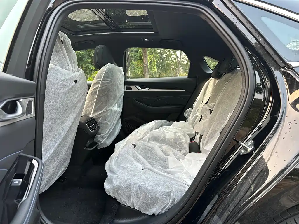 GEELY AUTOMOBILE XINGRUI