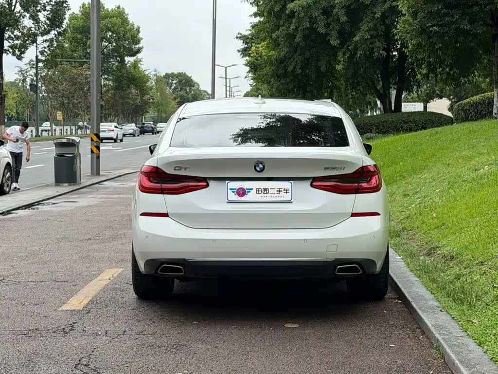 BMW 6 Series GT — миниатюра 5