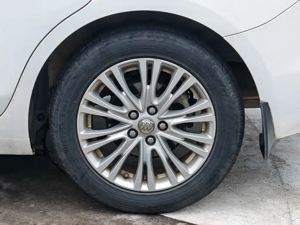 Buick Excelle — миниатюра 11