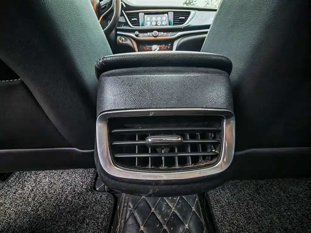 Buick Excelle — миниатюра 17