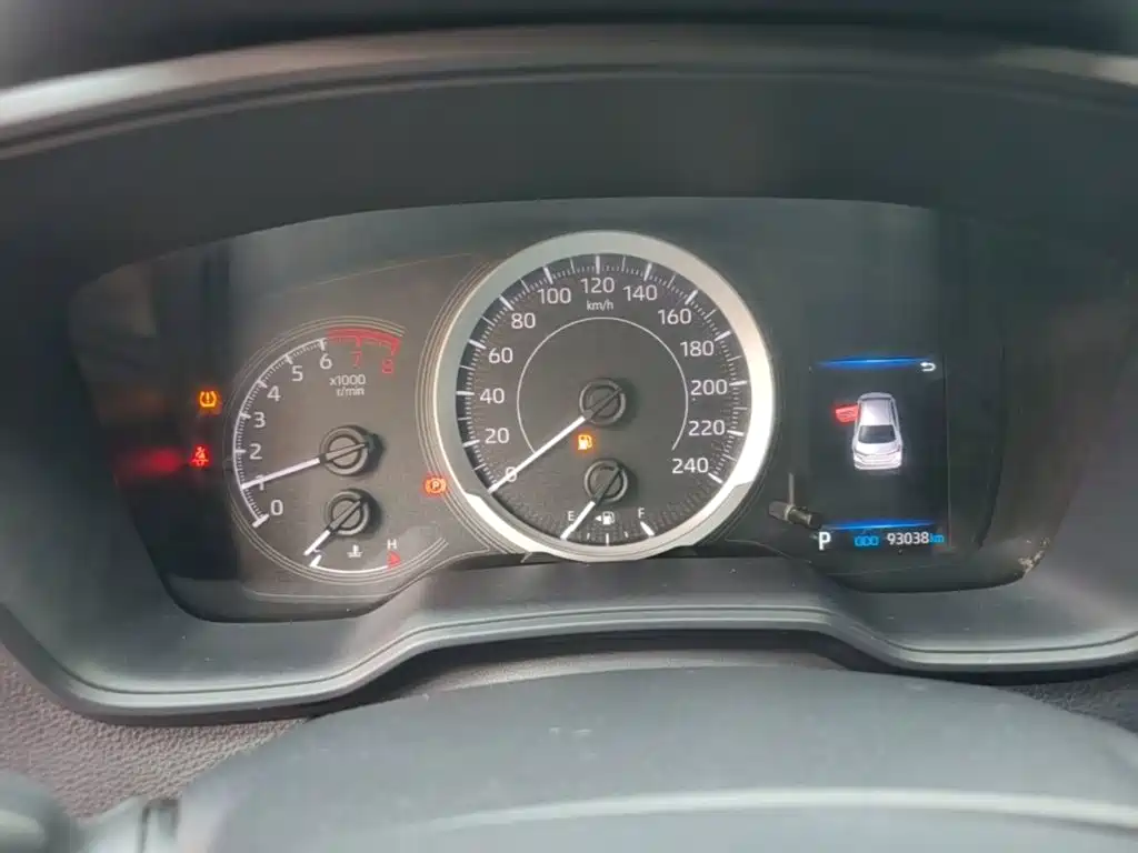 Toyota Corolla — миниатюра 12