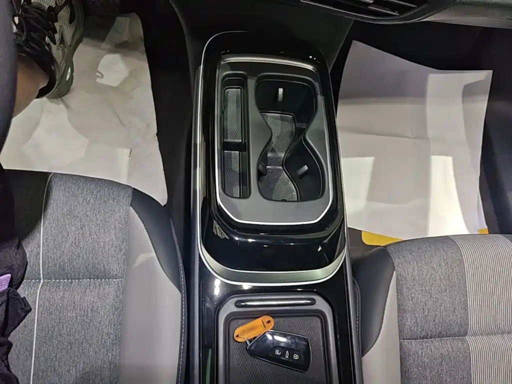 Volkswagen ID.4 Crozz — миниатюра 14