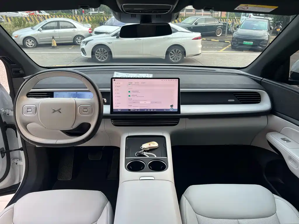 XPeng G6 — миниатюра 8