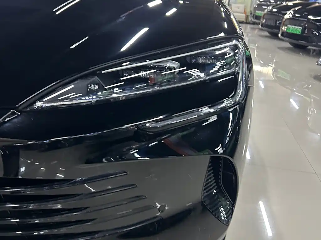 BYD Seal — миниатюра 12