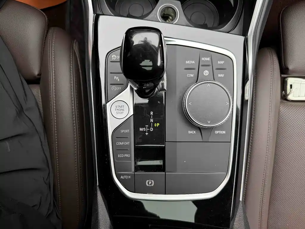BMW 3 Series — миниатюра 18