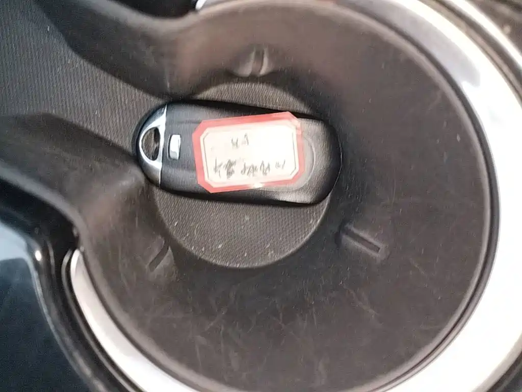Buick Envision Plus — миниатюра 9