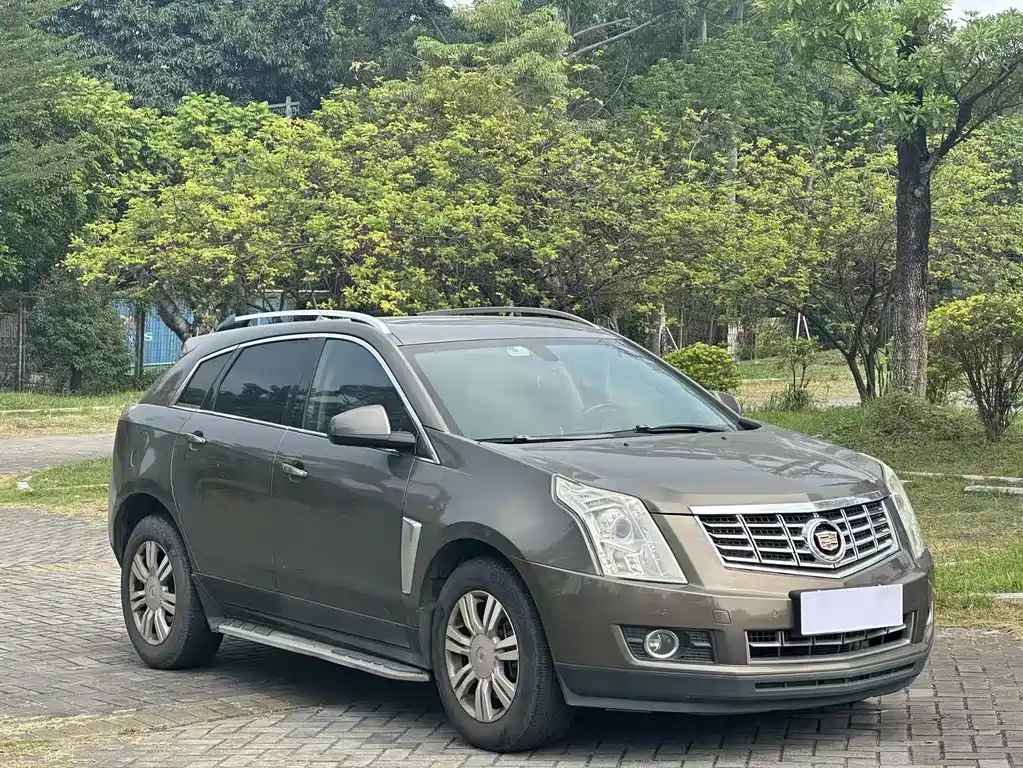Cadillac SRX — миниатюра 3