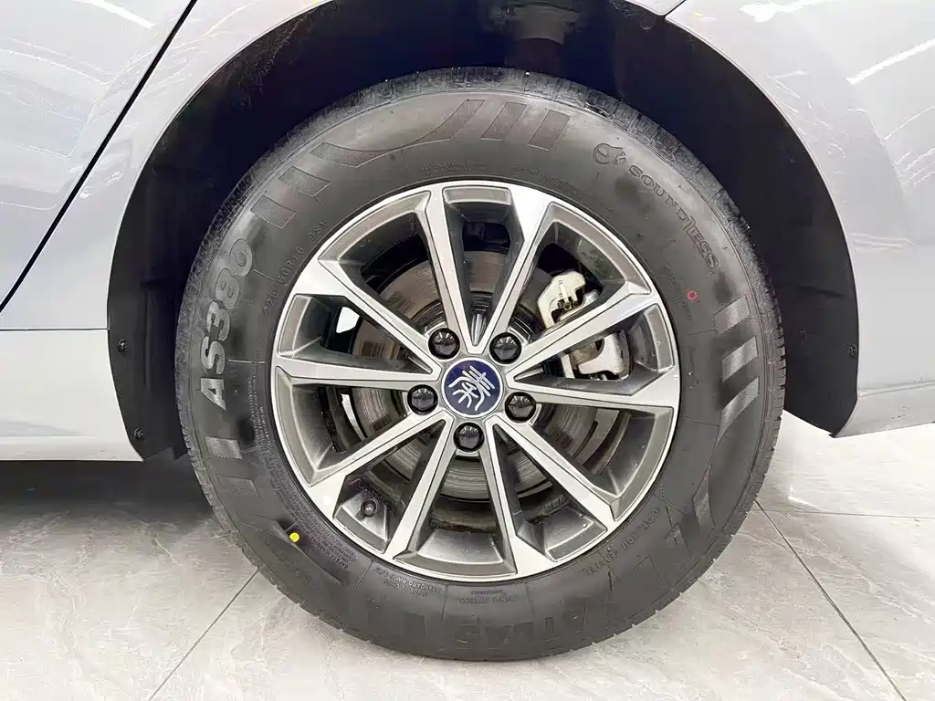 BYD Qin PLUS — миниатюра 22