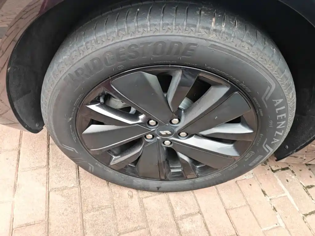 Li Auto Li L6 — миниатюра 23