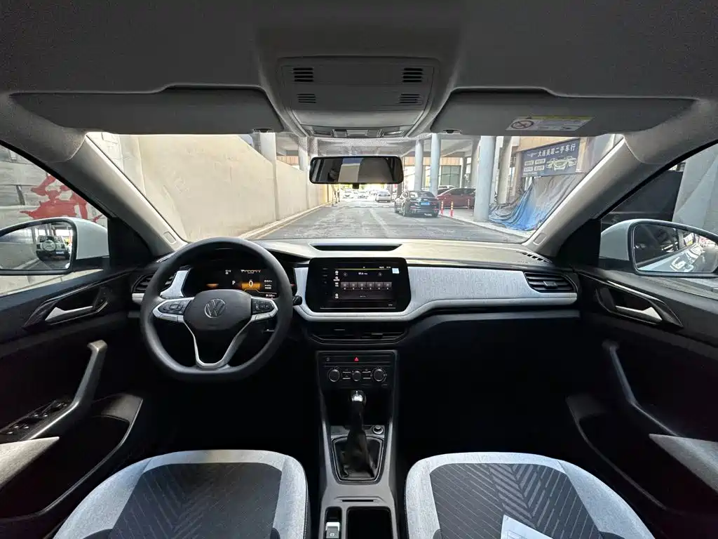 Volkswagen Tharu — миниатюра 11
