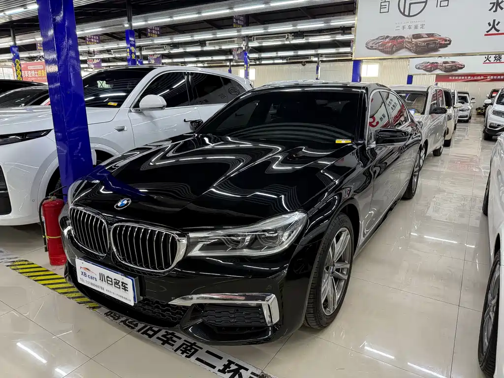 BMW 7 SERIES