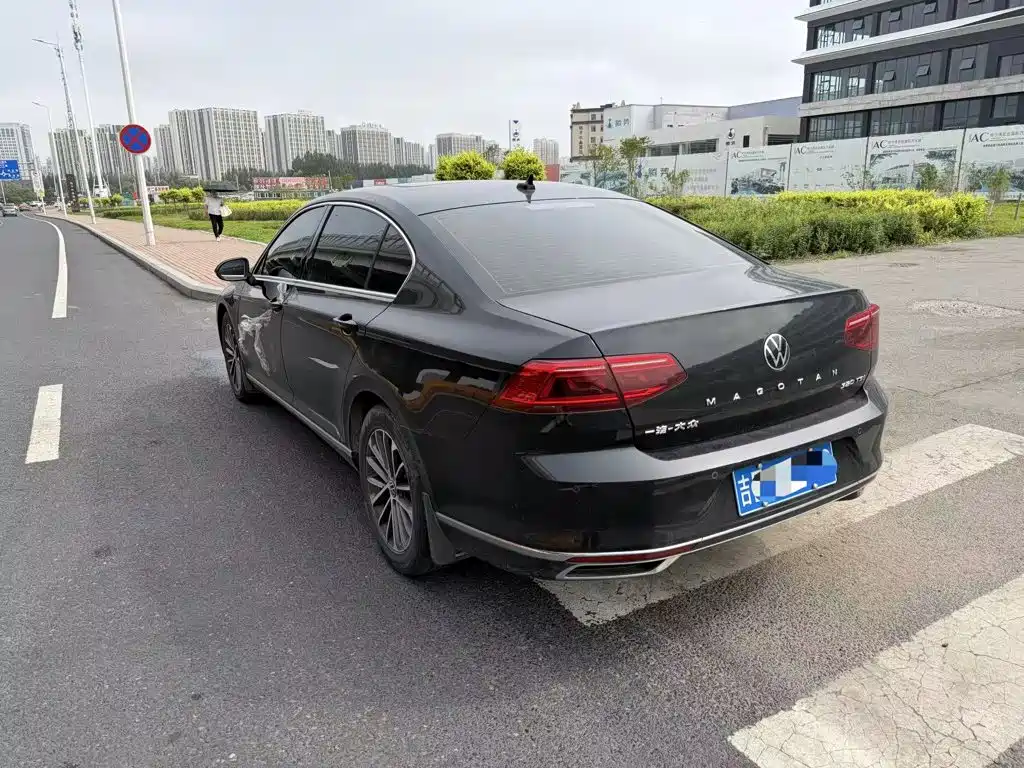 Volkswagen Magotan — миниатюра 6