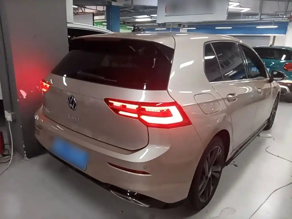 Volkswagen Golf — миниатюра 7