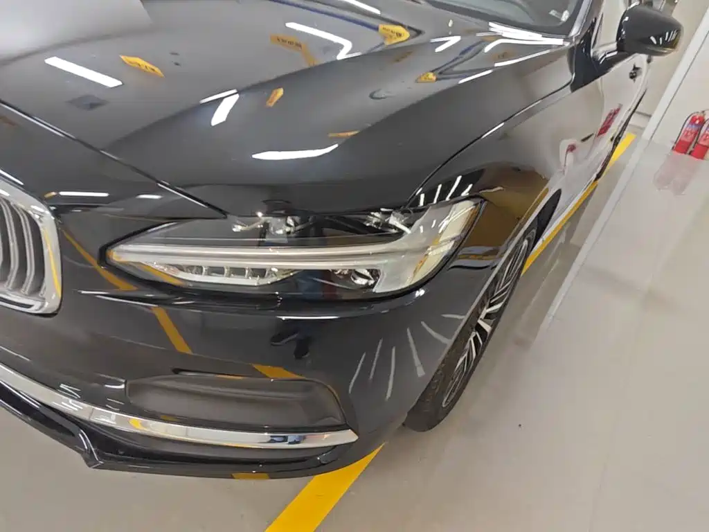 Volvo S90 — миниатюра 24