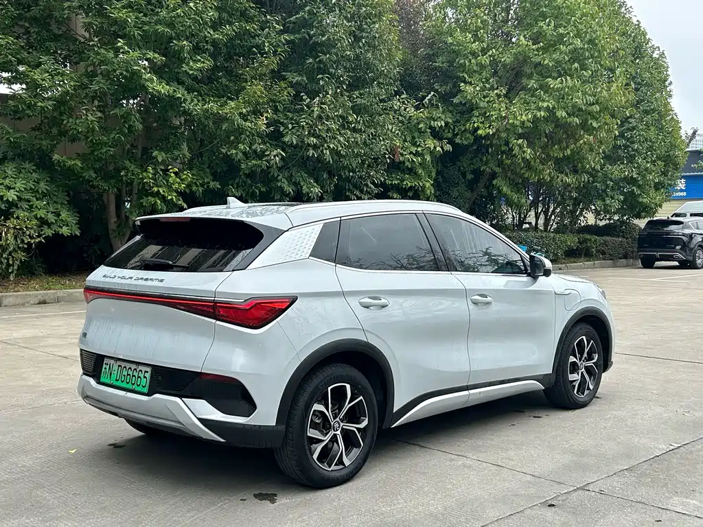 BYD Yuan Plus — миниатюра 12