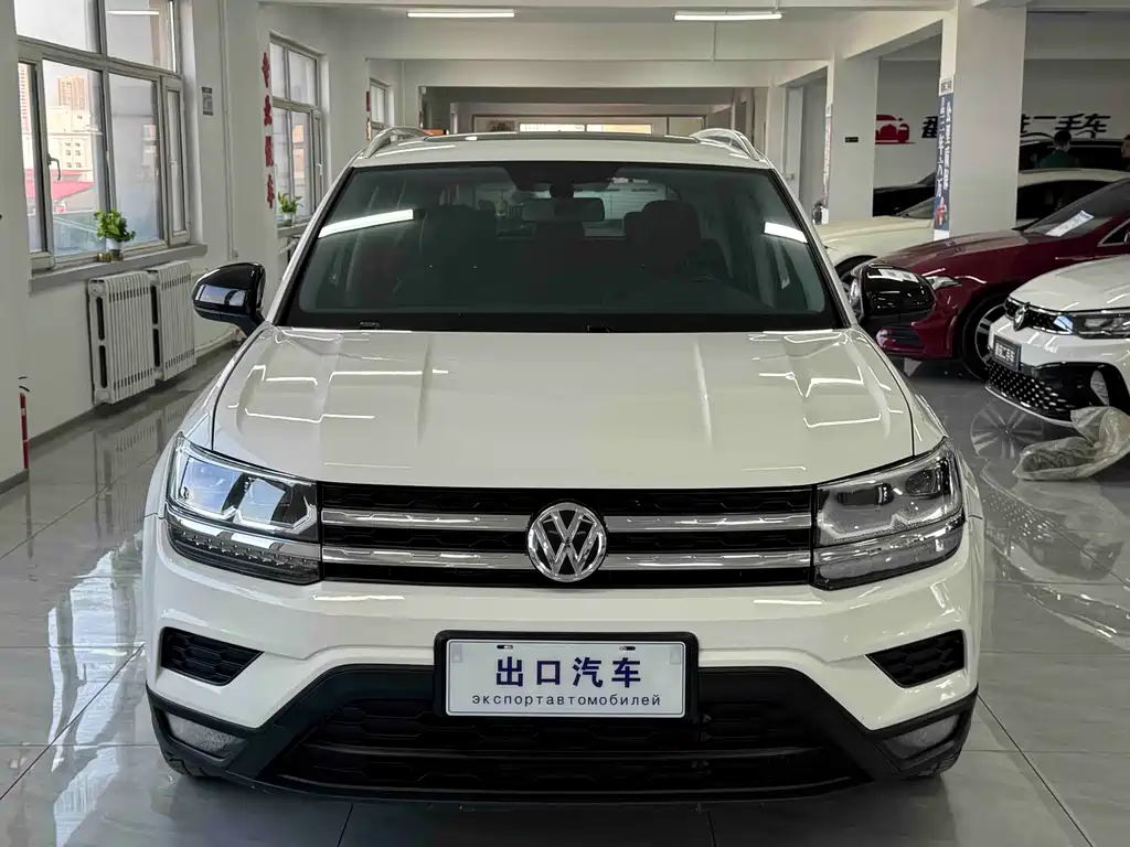 Volkswagen Tharu — миниатюра 2