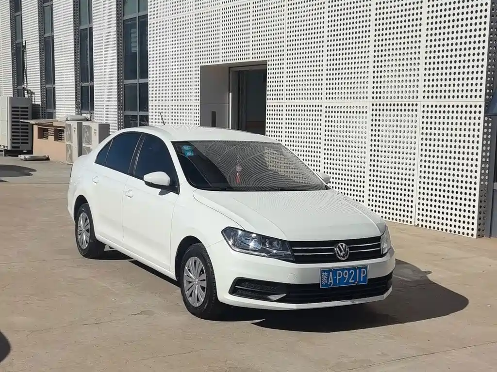 Volkswagen Santana — миниатюра 3
