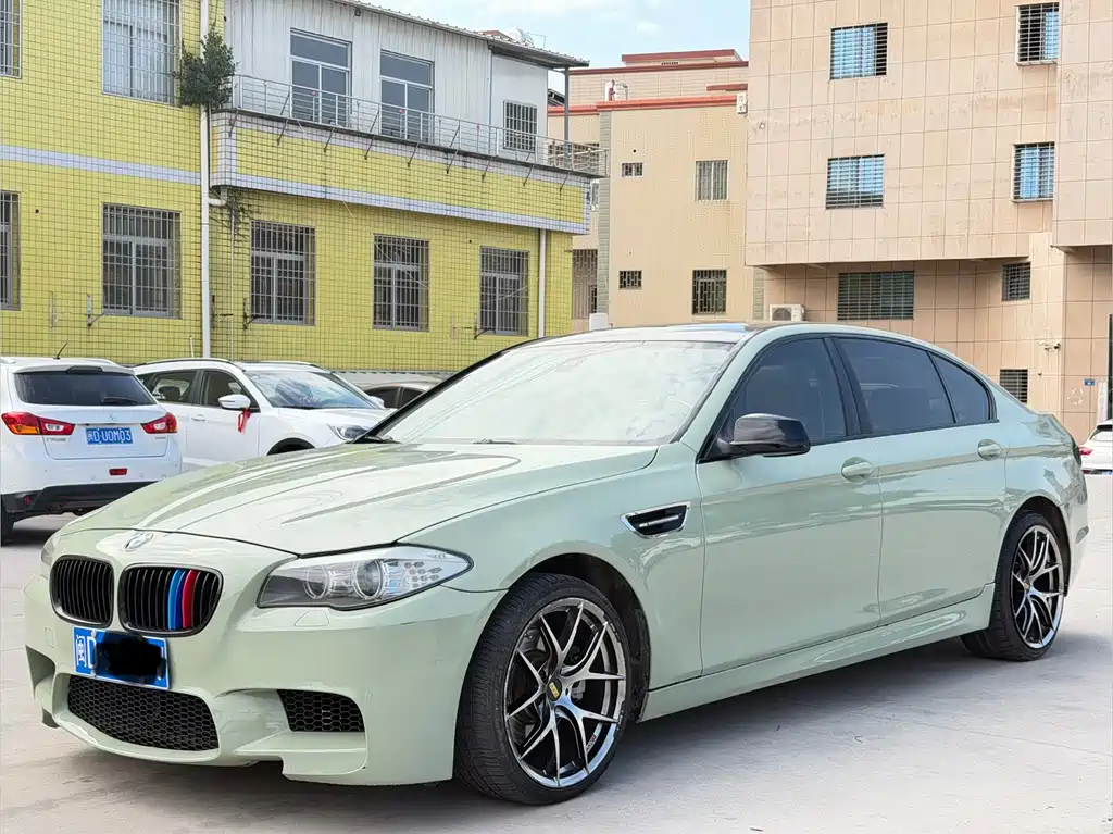BMW 5 Series 2011