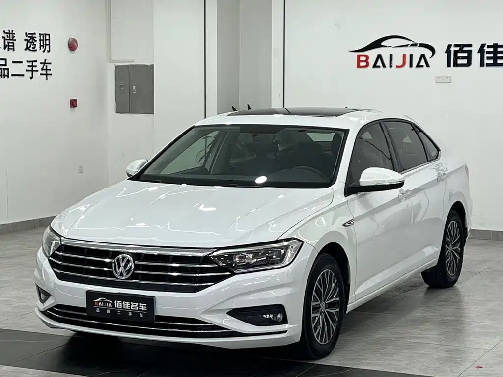 Volkswagen Sagitar 2020