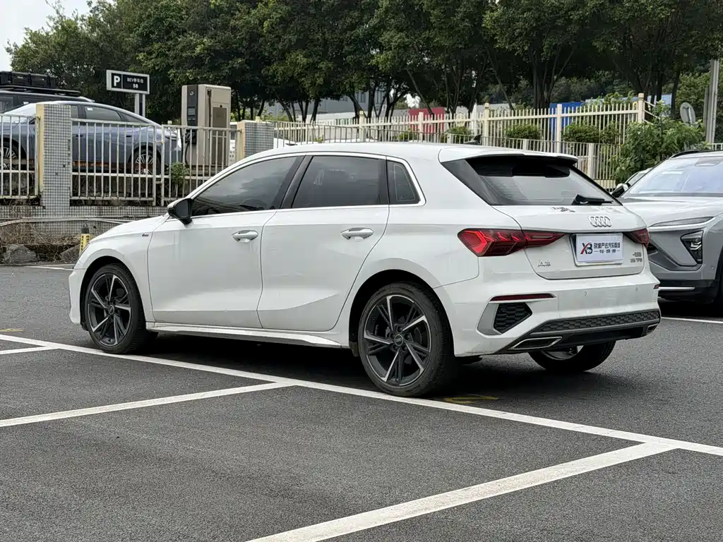 Audi A3 — миниатюра 10