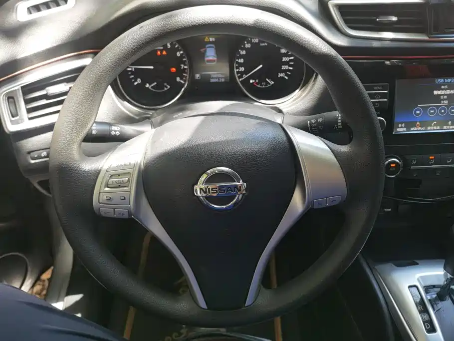 Nissan Qashqai — миниатюра 15