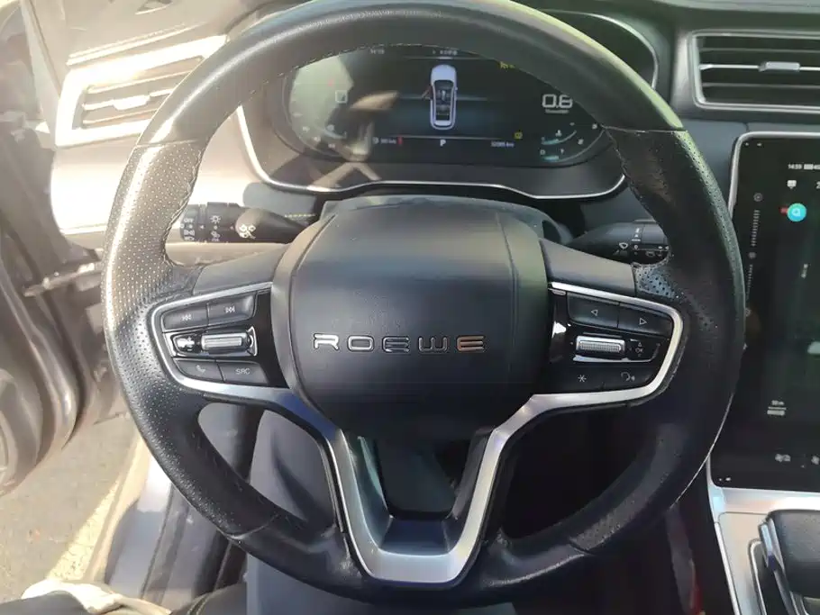 Roewe RX5 — миниатюра 15
