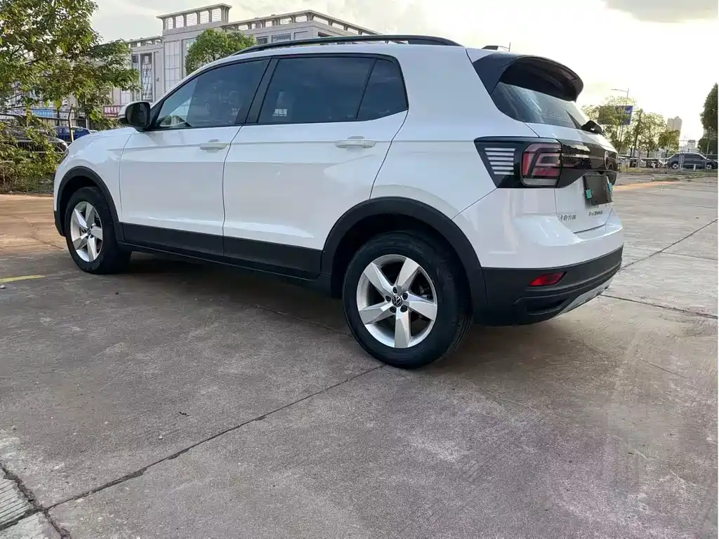 Volkswagen T-Cross — миниатюра 6