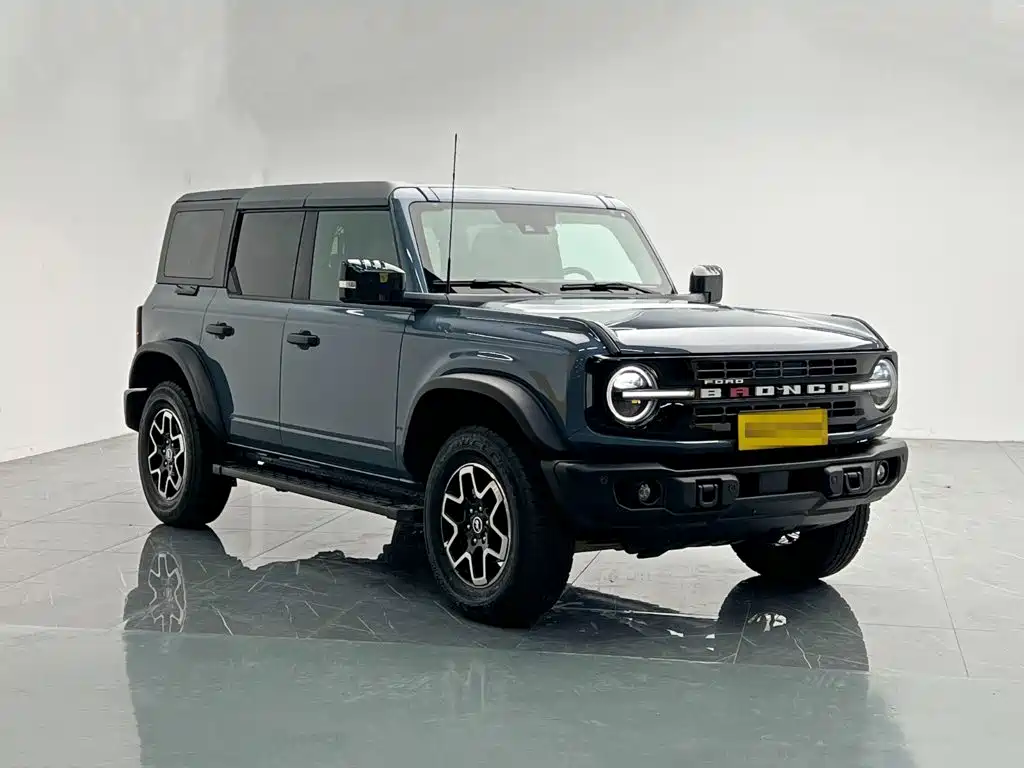 Ford Bronco — миниатюра 8
