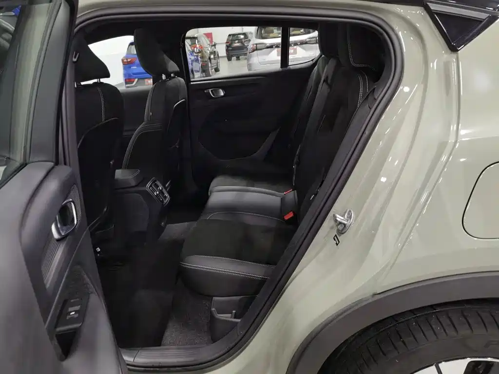 Volvo C40 — миниатюра 15