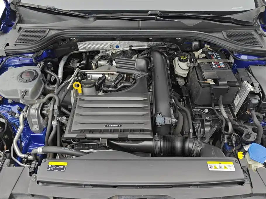 Volkswagen Golf — миниатюра 10