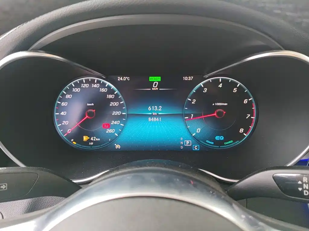 Mercedes-Benz C-Class — миниатюра 12