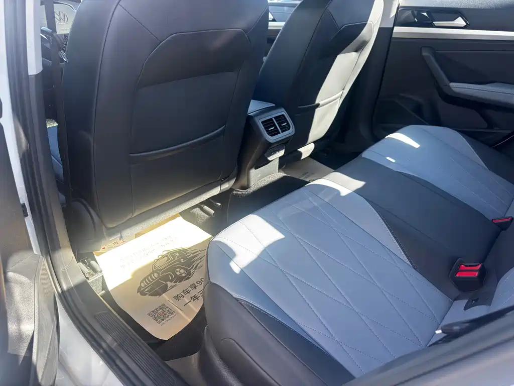 Volkswagen Lavida — миниатюра 12