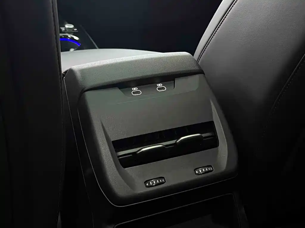 Audi A5L Sportback — миниатюра 30