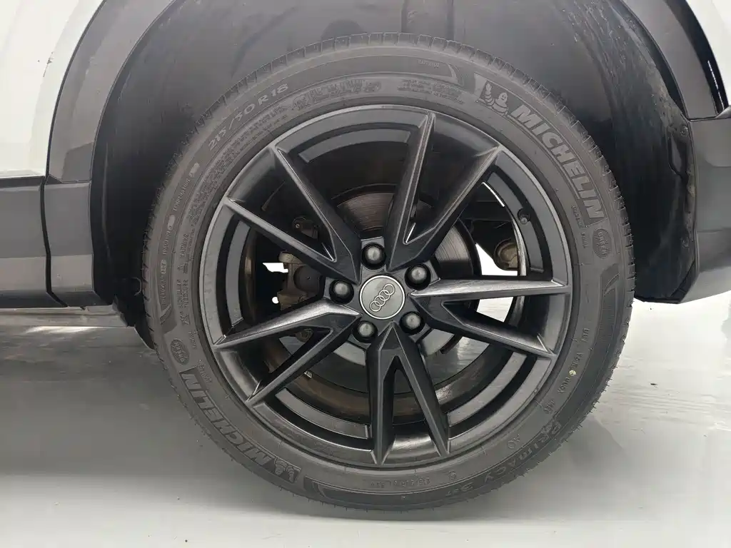 Audi Q2L — миниатюра 14
